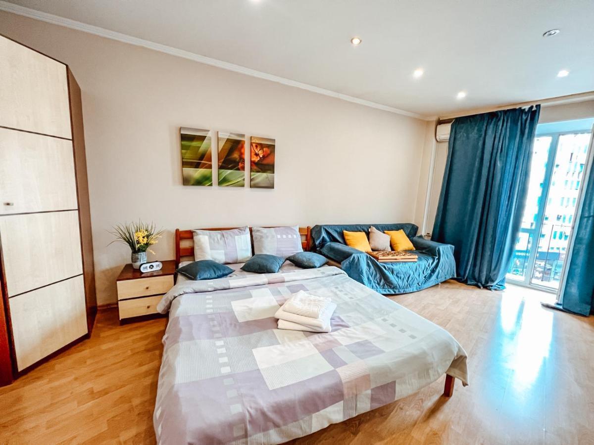 Apartment On Baseina Street Київ Екстер'єр фото